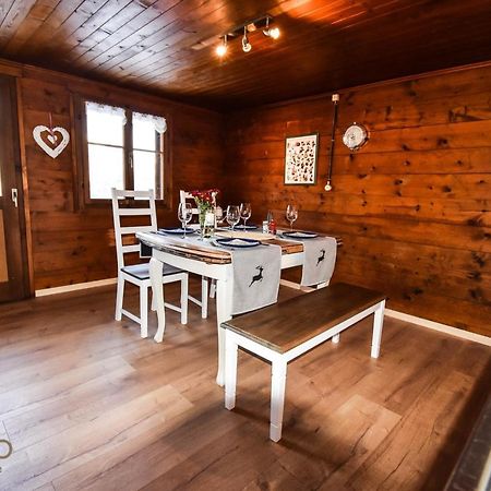 Cosy Chalet In Brig-Glis Bagian luar foto