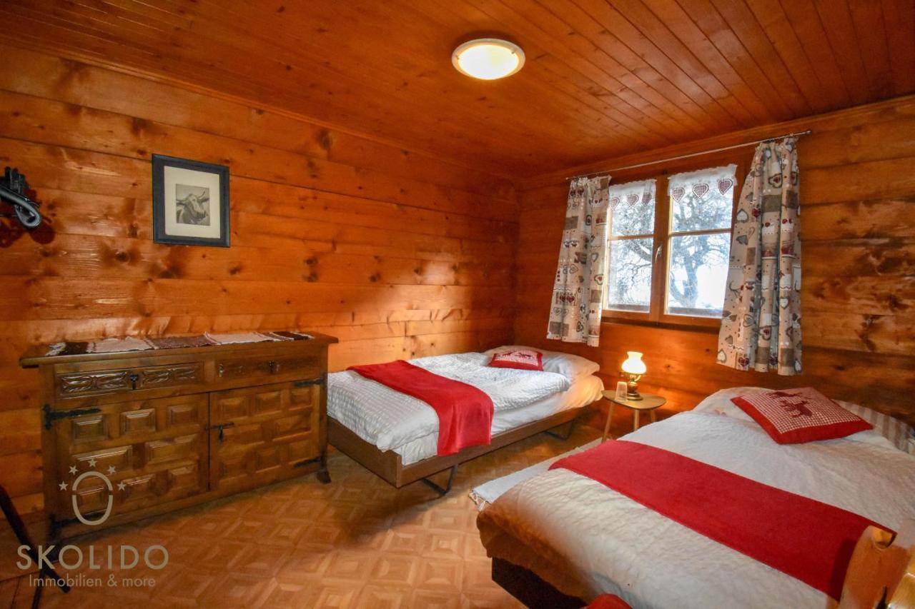 Cosy Chalet In Brig-Glis Bagian luar foto