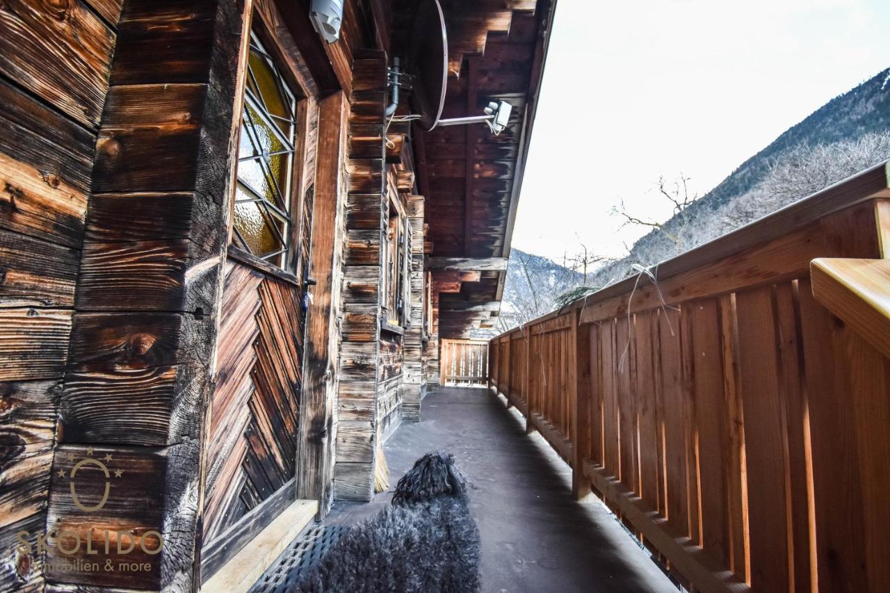 Cosy Chalet In Brig-Glis Bagian luar foto